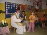 Nikolaus im Kindergarten zu Besuch