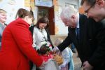 Bürgermeister Häupl im Kinderzentrum Aspern